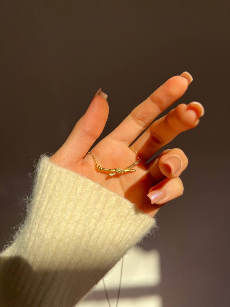 گردنبند پروانه ای